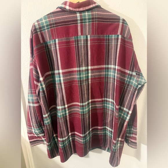 Claybrooke Outdoors Vintage Men's Red Plaid Shirt - Picture 2 of 4